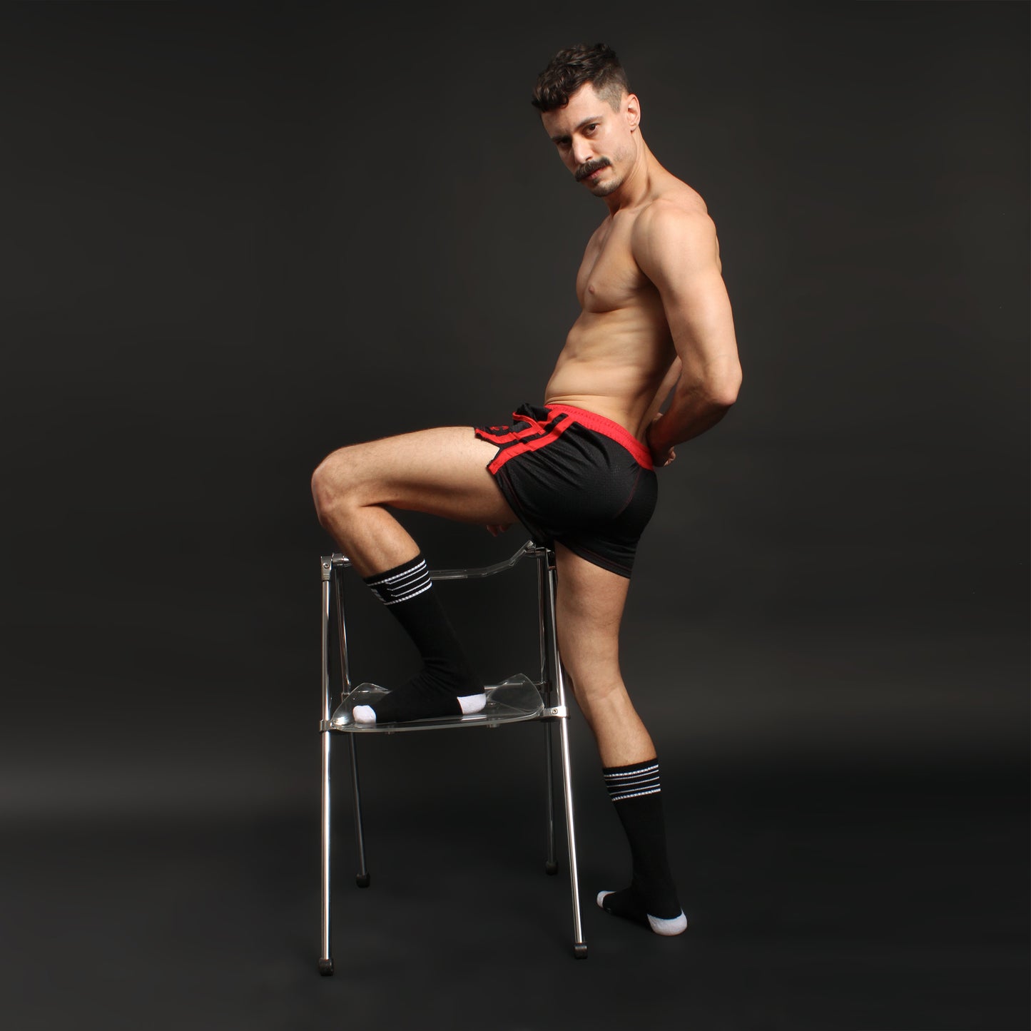 Air Stream Sport Mesh Shorts (Black/red)